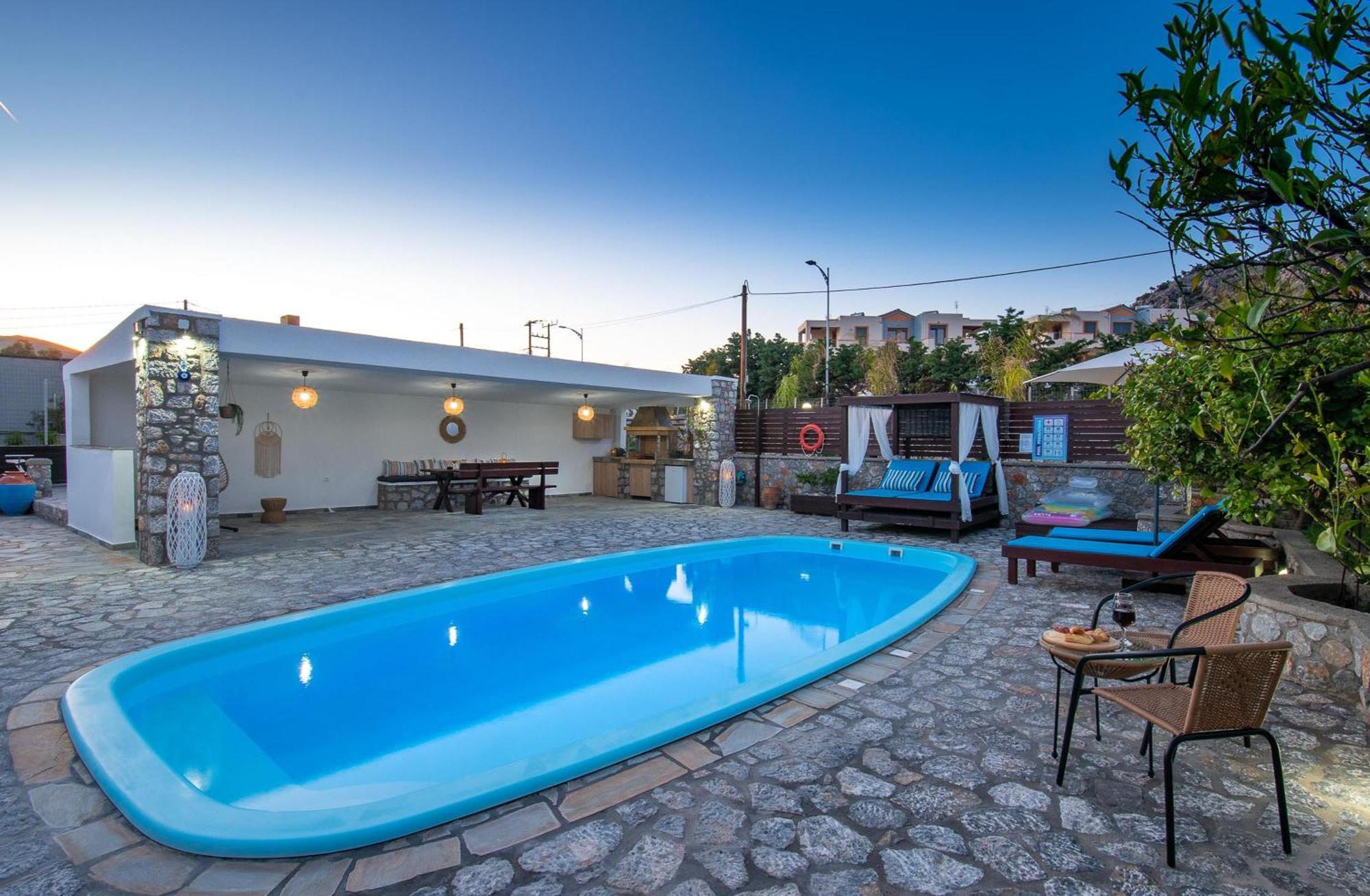 Maripaul Family Villa Lardos Exteriör bild